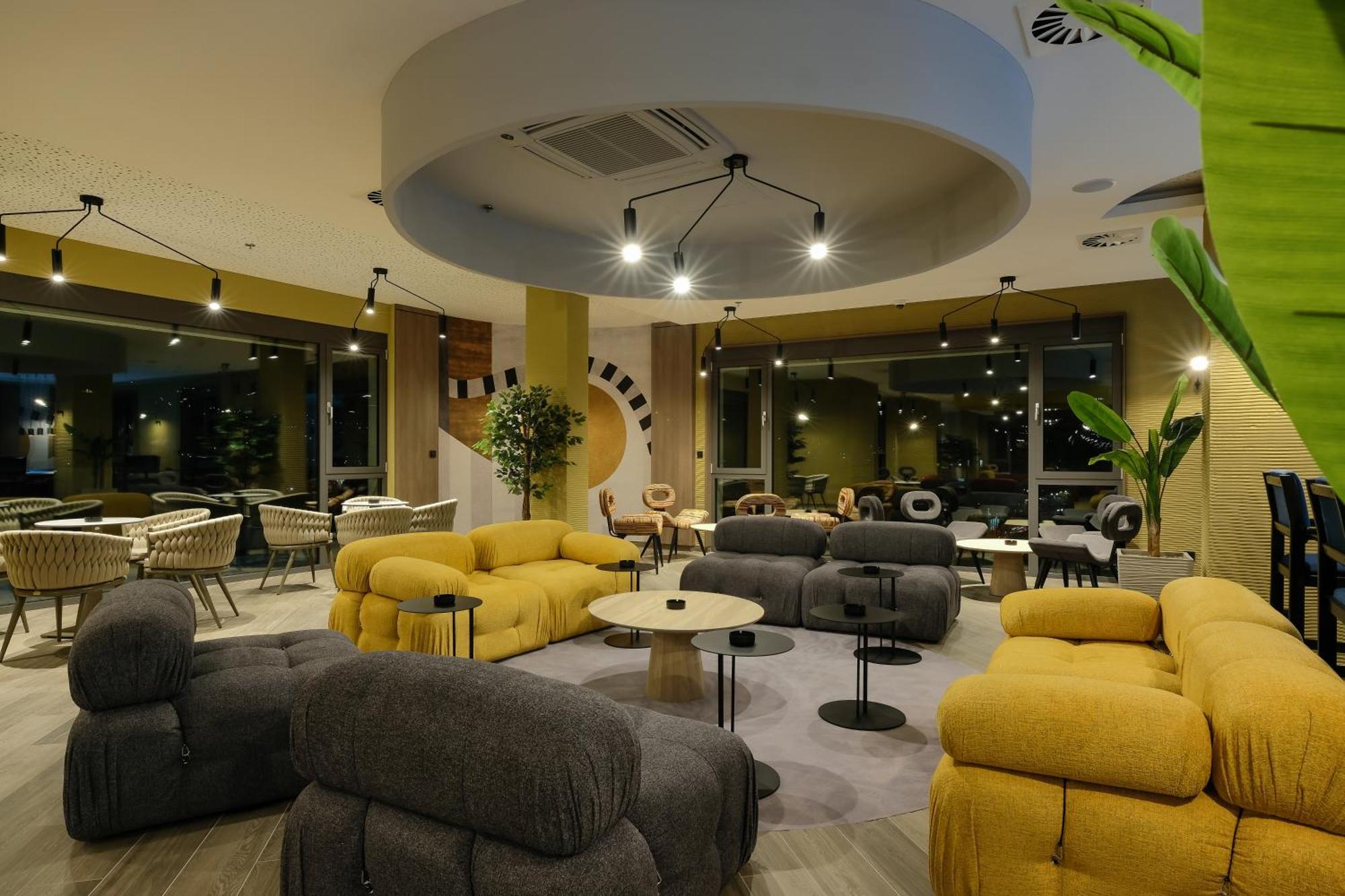 Hotel Vema Visoko Exteriér fotografie