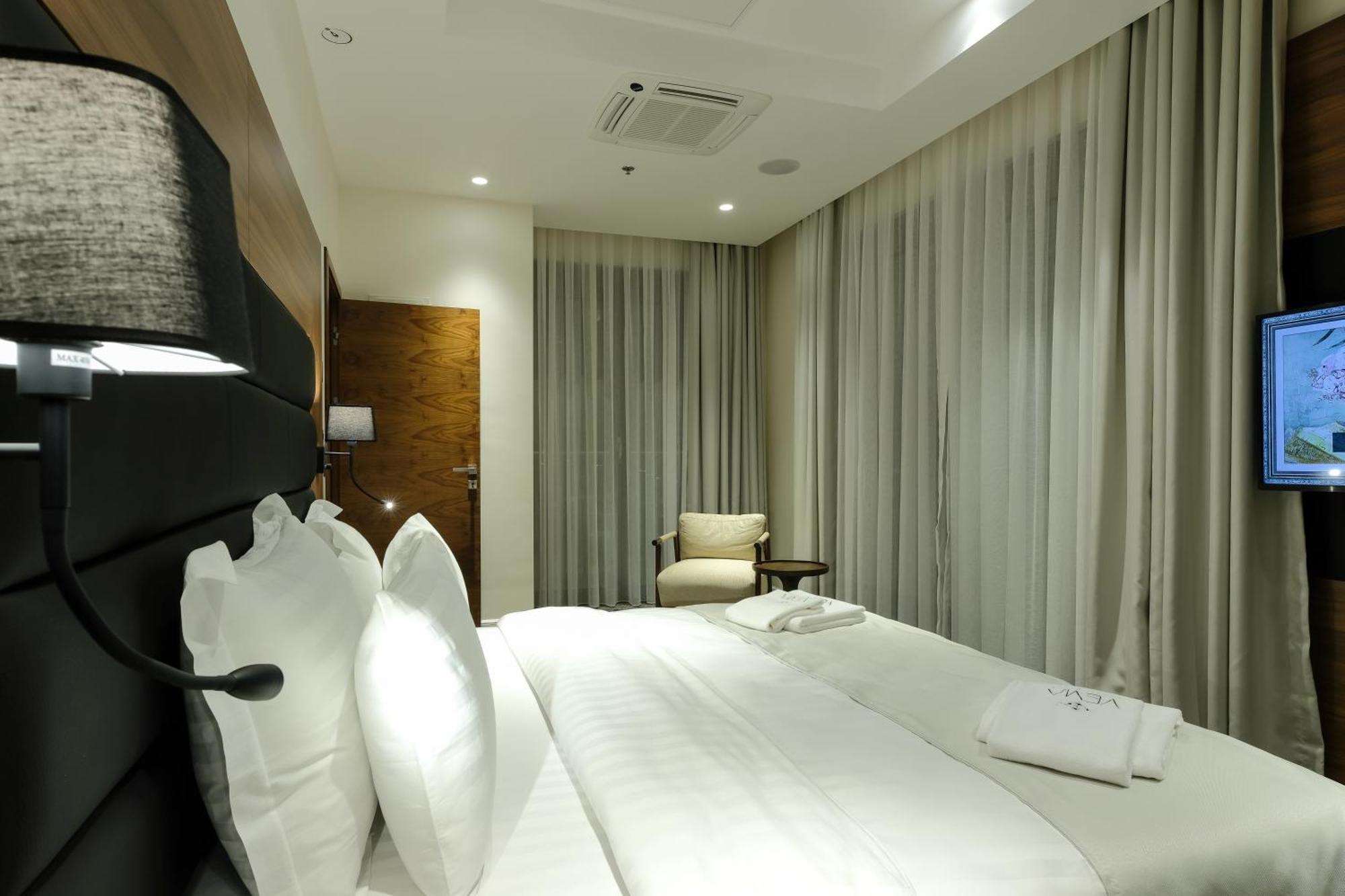 Hotel Vema Visoko Exteriér fotografie